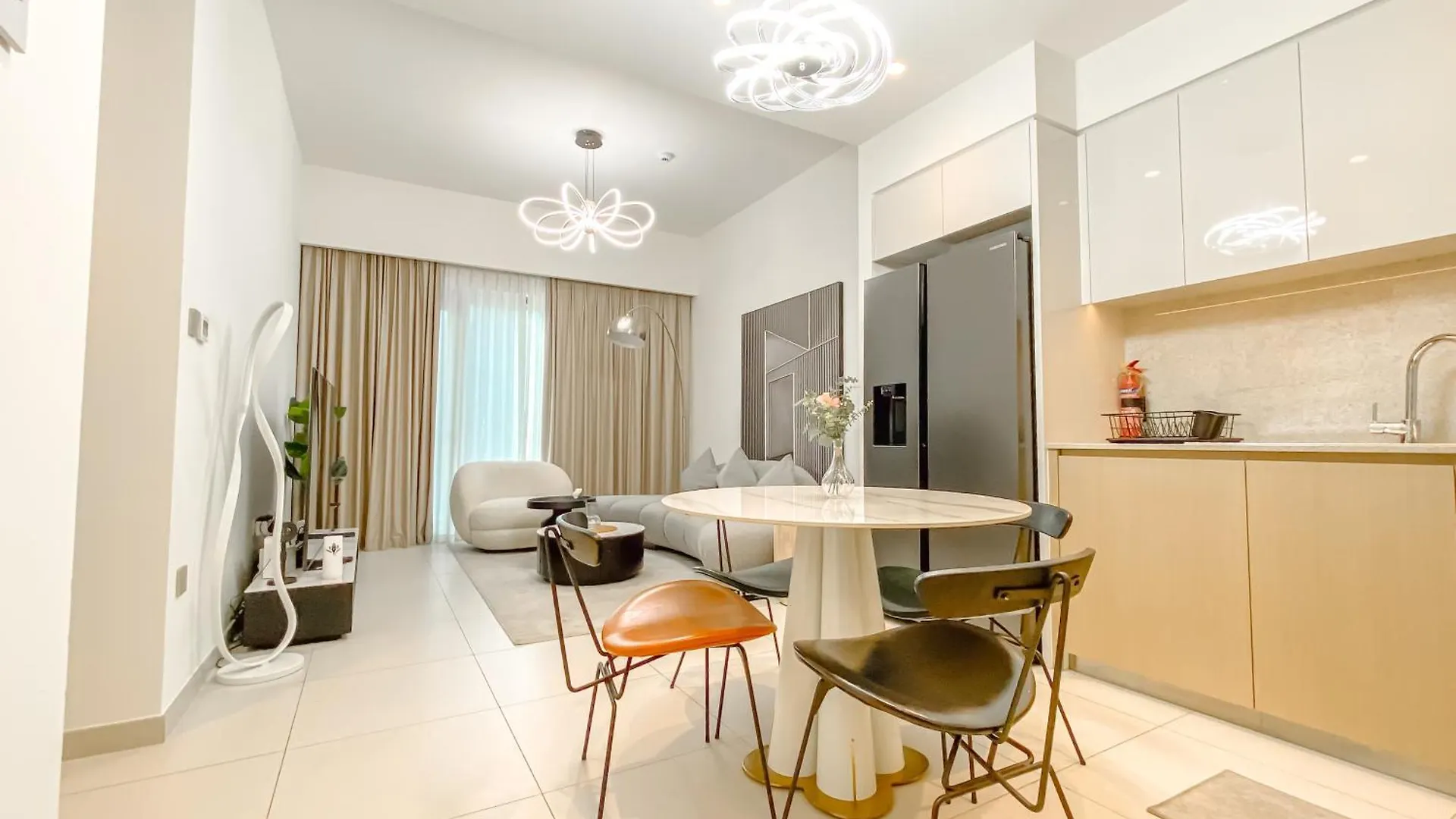 Majestic Burj Khalifa View 2Br Premium Apartment By Sbh Dubai